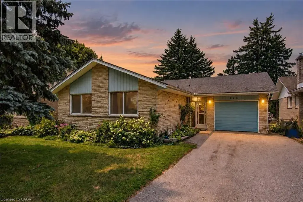 124 Carwood Avenue, Kitchener