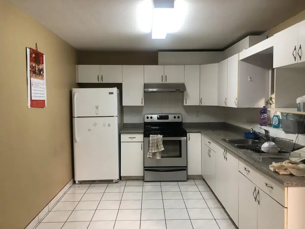 12930 109 Avenue, Surrey