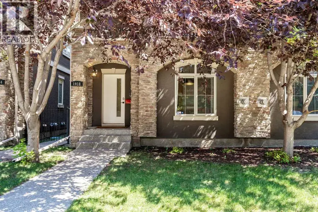 1918 36 Street Sw, Calgary