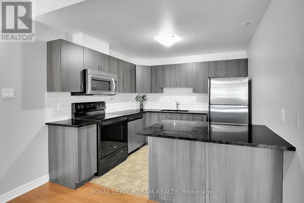 H - 105 Fraser Fields Way, Ottawa
