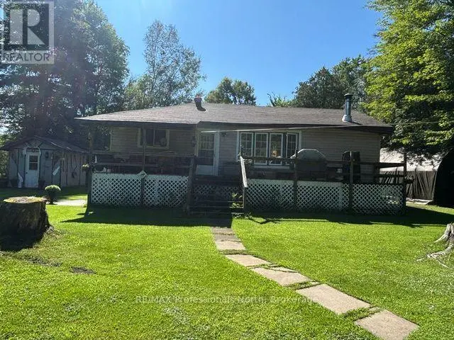 1436 Spring Valley Road, Minden Hills (Lutterworth)