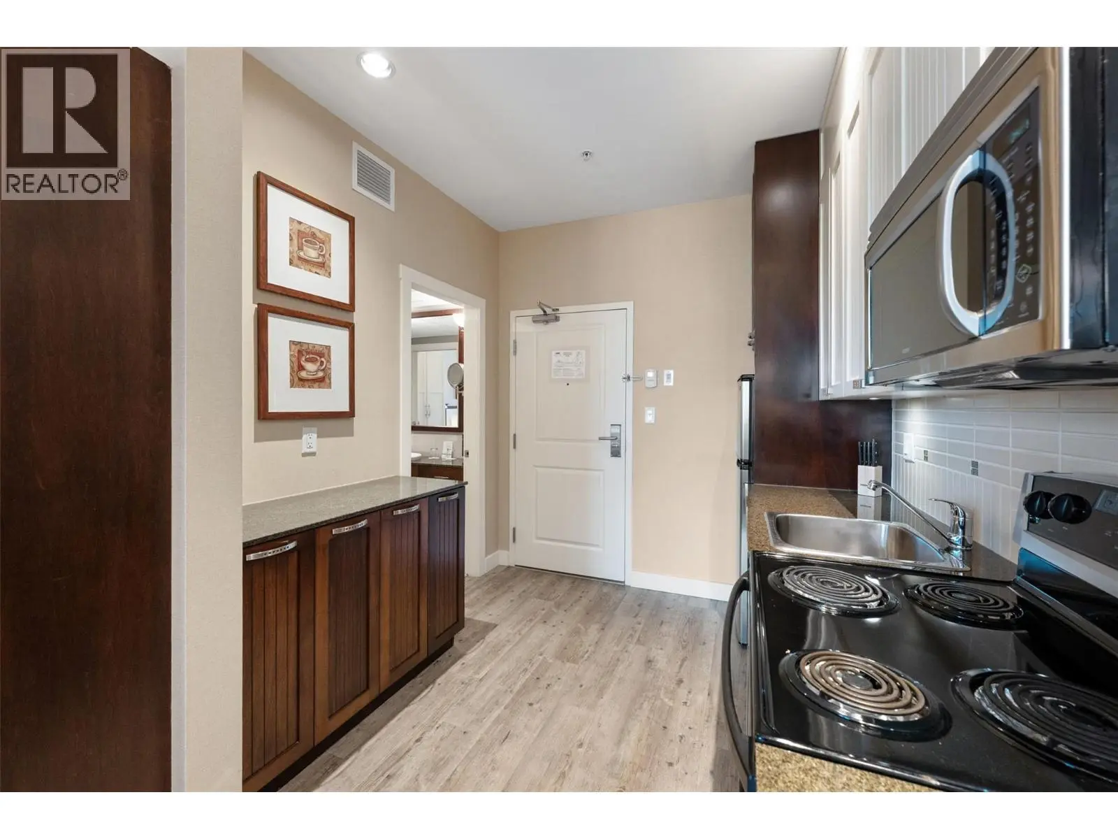 13011 Lakeshore Drive S Unit# 104. Summerland, British Columbia