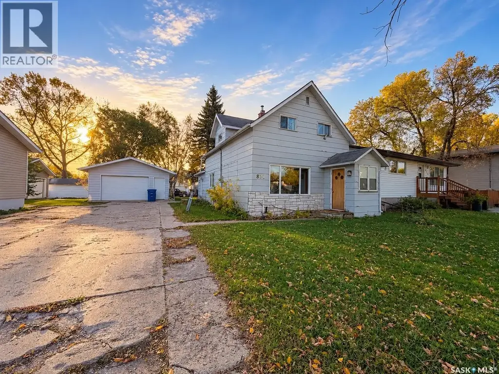 811 Mcnaughton Street, Moosomin