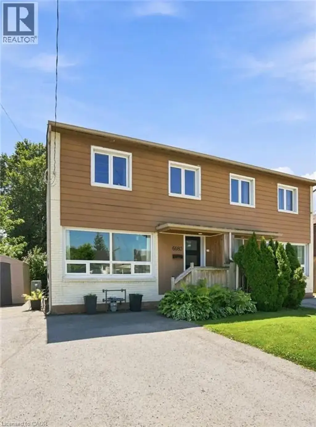 6680 Mcleod Road, Niagara Falls