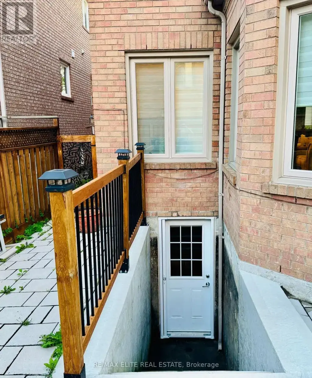 Basement - 169 Larratt Lane, Richmond Hill (Westbrook)