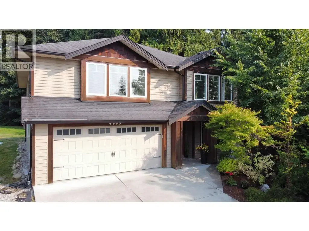 4995 Bay Road, Sechelt