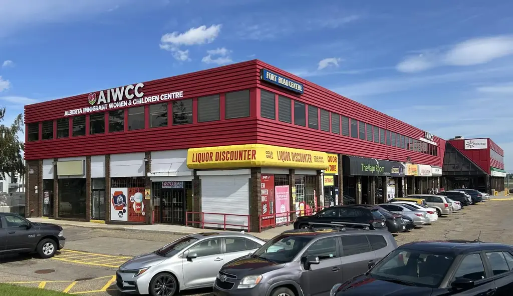 13445 Fort Road, Edmonton