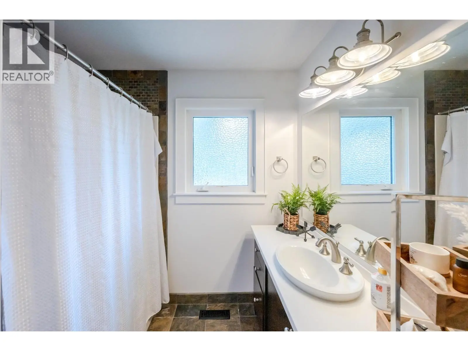1507 Wharf Street. Summerland, British Columbia