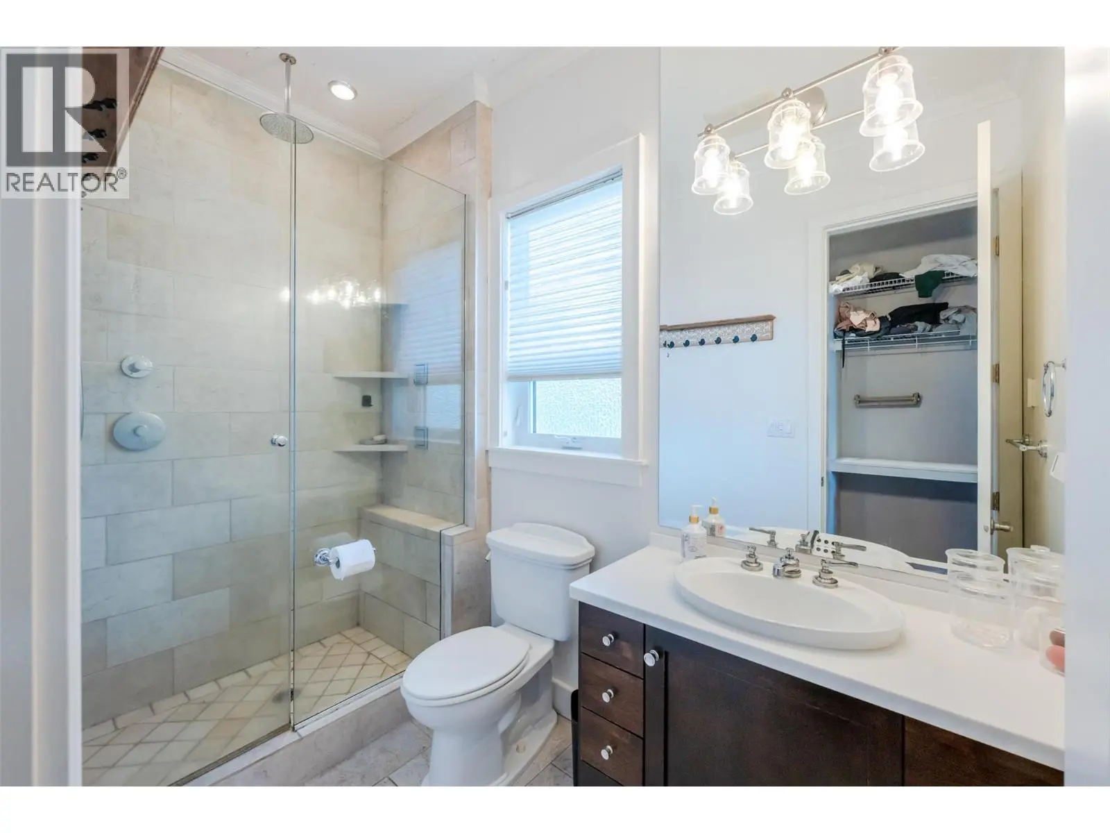1507 Wharf Street. Summerland, British Columbia