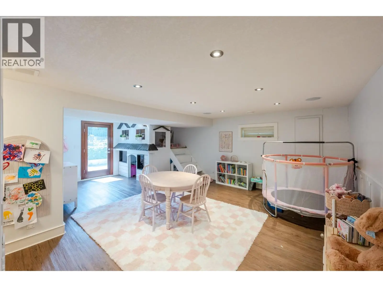 1507 Wharf Street. Summerland, British Columbia
