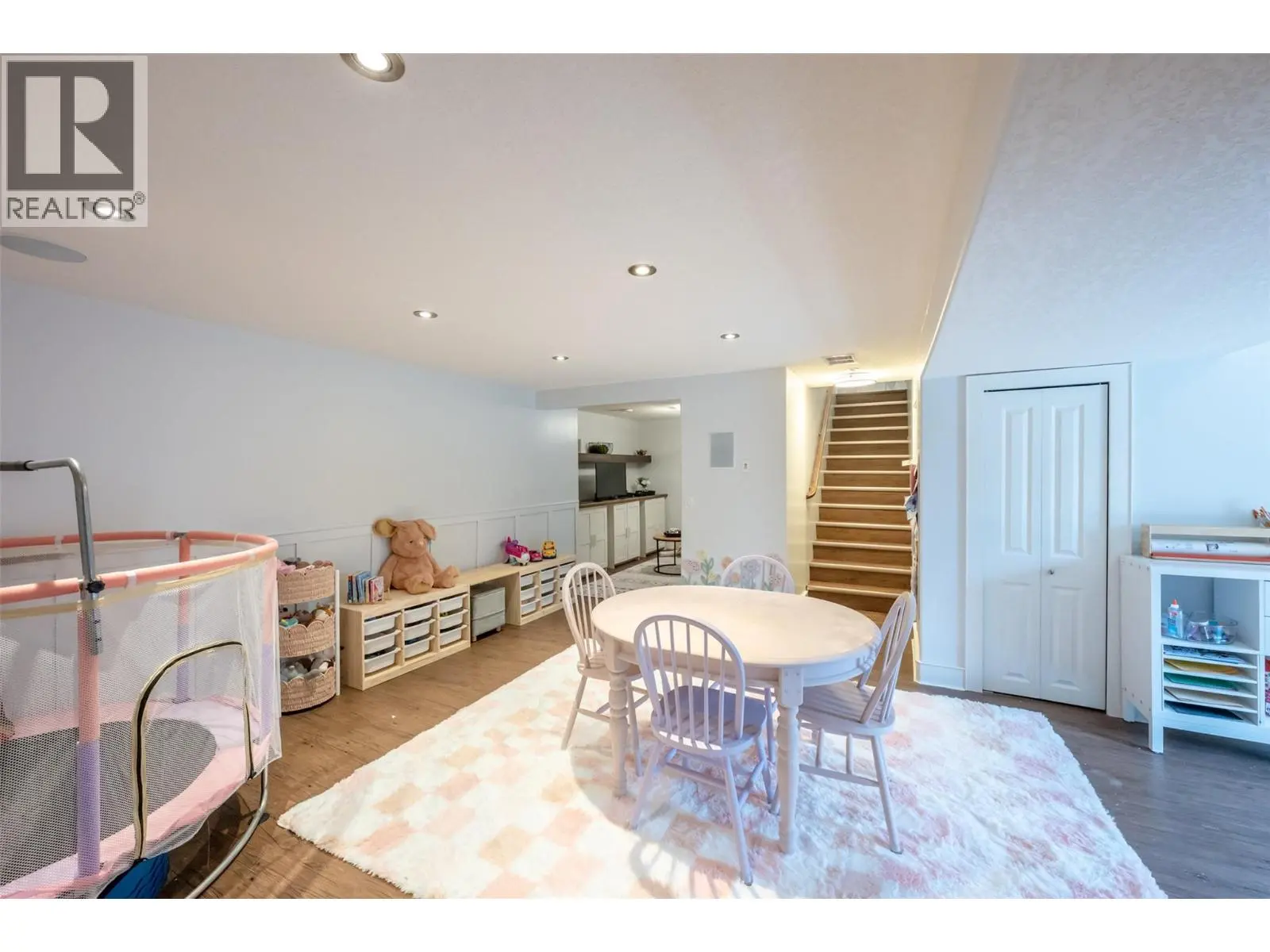 1507 Wharf Street. Summerland, British Columbia