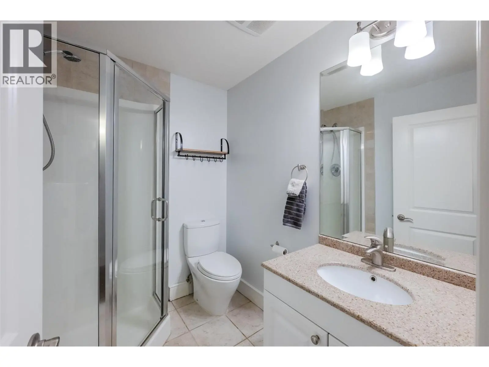 1507 Wharf Street. Summerland, British Columbia
