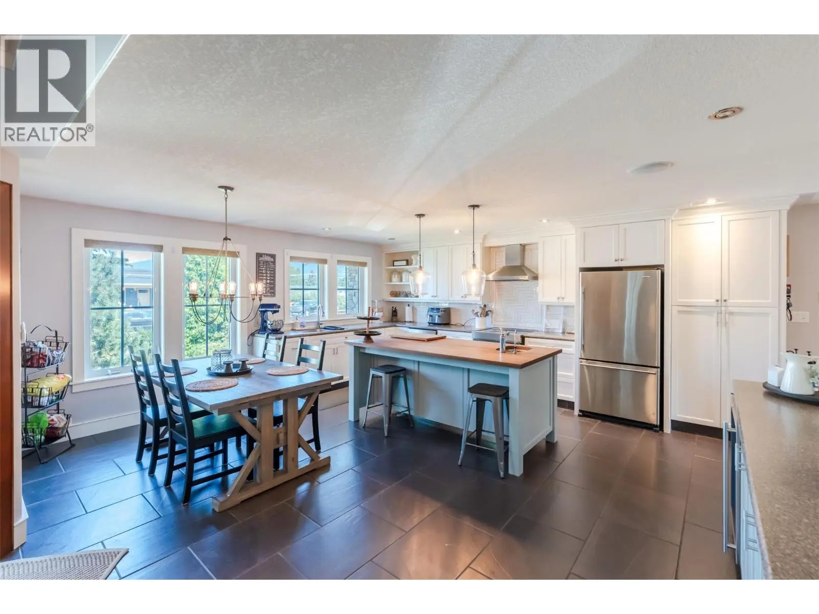 1507 Wharf Street. Summerland, British Columbia