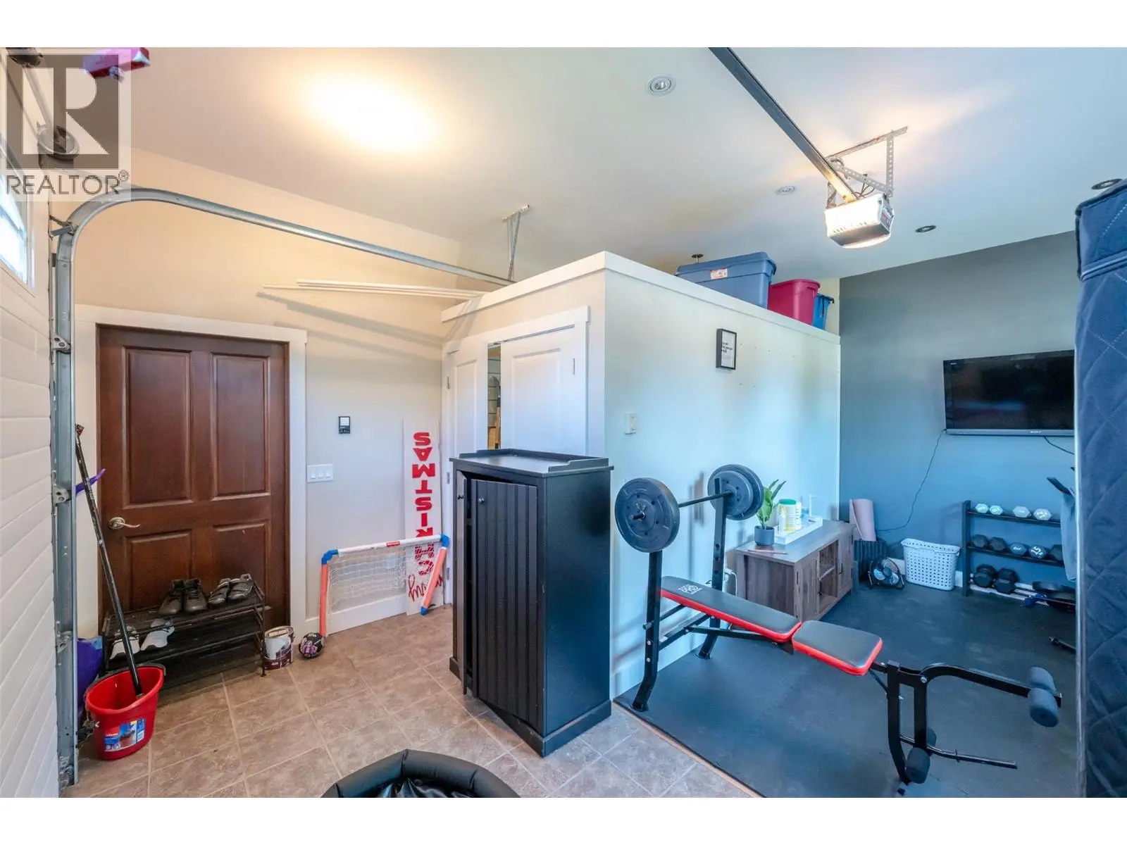1507 Wharf Street. Summerland, British Columbia
