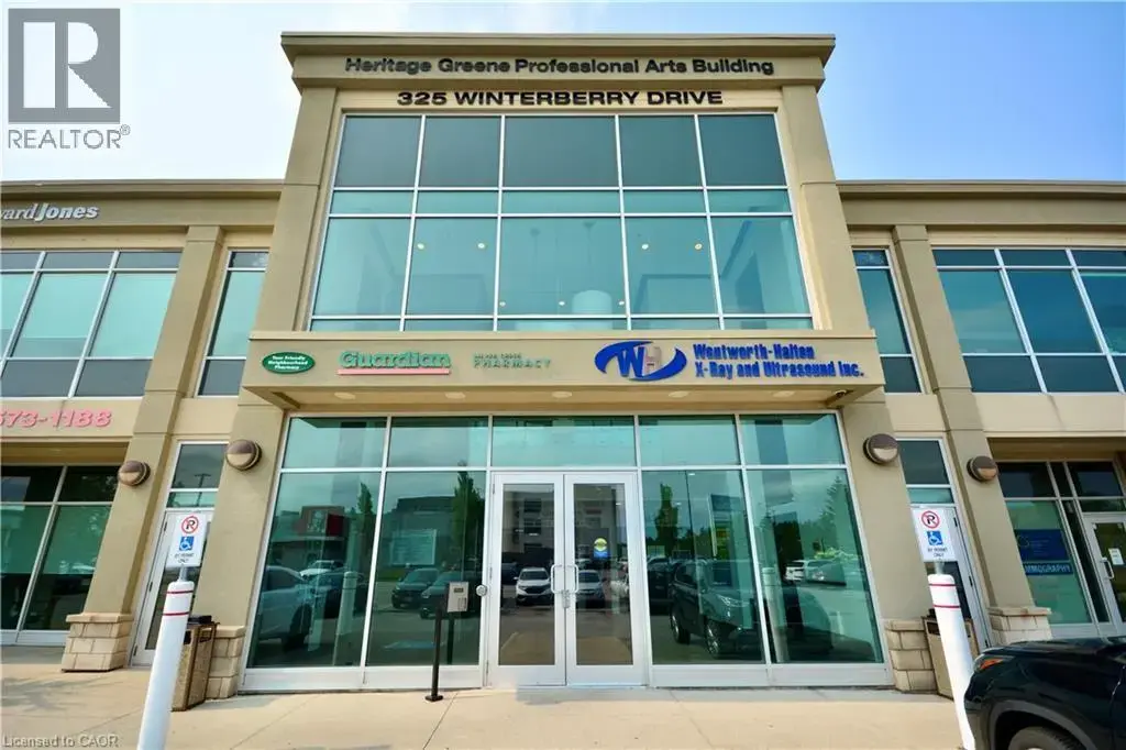 325 Winterberry Drive Unit# 204, Stoney Creek