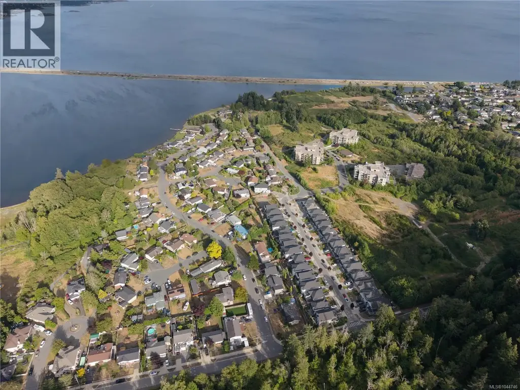 309 Seafield Rd, Colwood