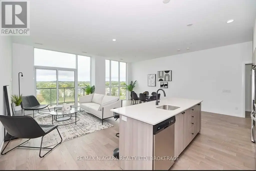 Sub_penthouse #914 - 7711 Green Vista Gate, Niagara Falls (Oldfield)