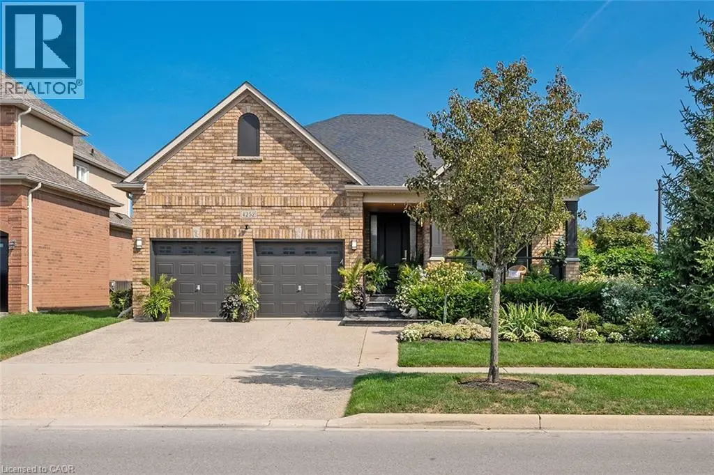 4252 Sarazen Drive, Burlington