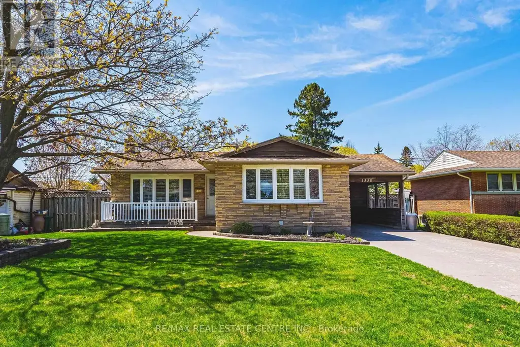 1338 Eleanor Avenue, Cambridge