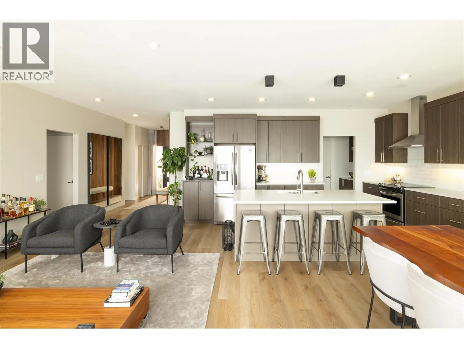 13411 Apex Lane. Lake Country, British Columbia