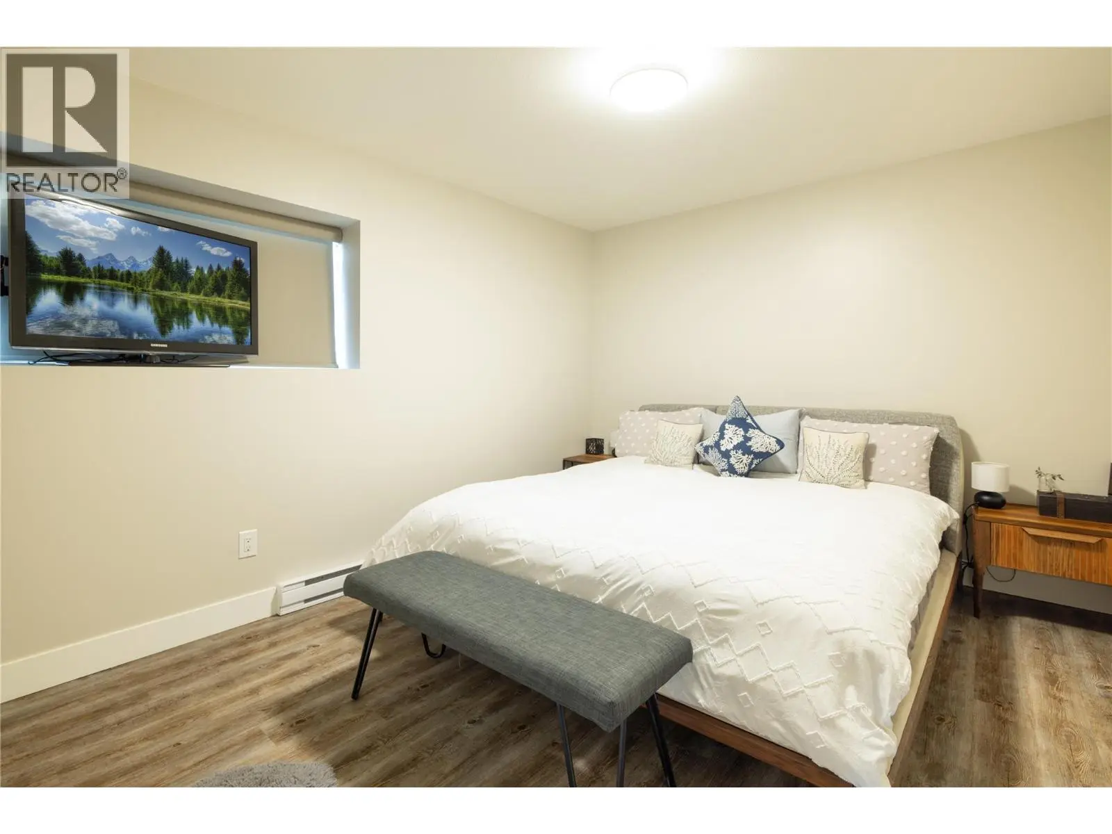 13411 Apex Lane. Lake Country, British Columbia