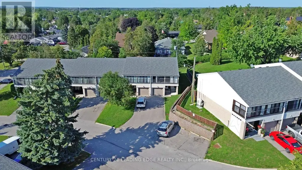 6 - 433 May Street, Brock (Beaverton)