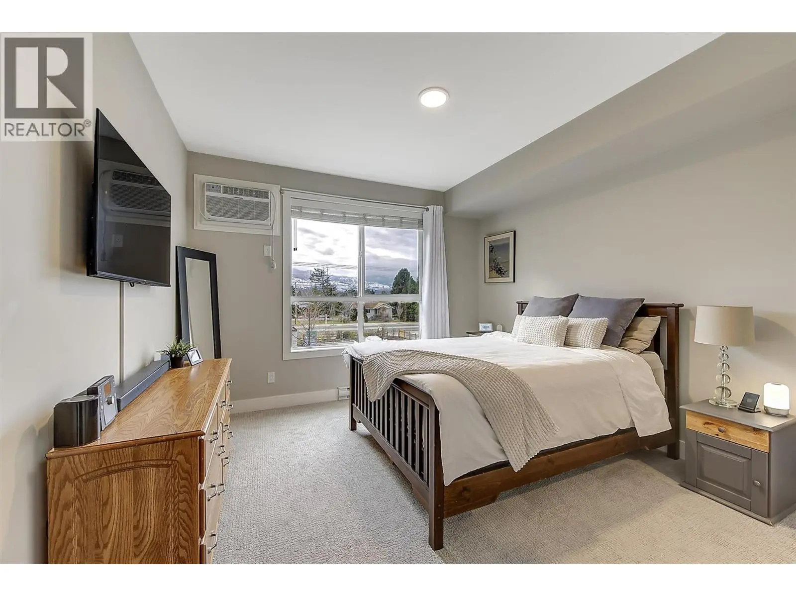 3090 Burtch Road Unit# 201. Kelowna, British Columbia