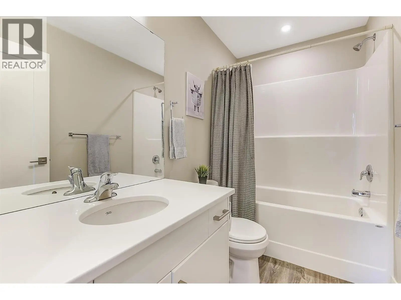 3090 Burtch Road Unit# 201. Kelowna, British Columbia