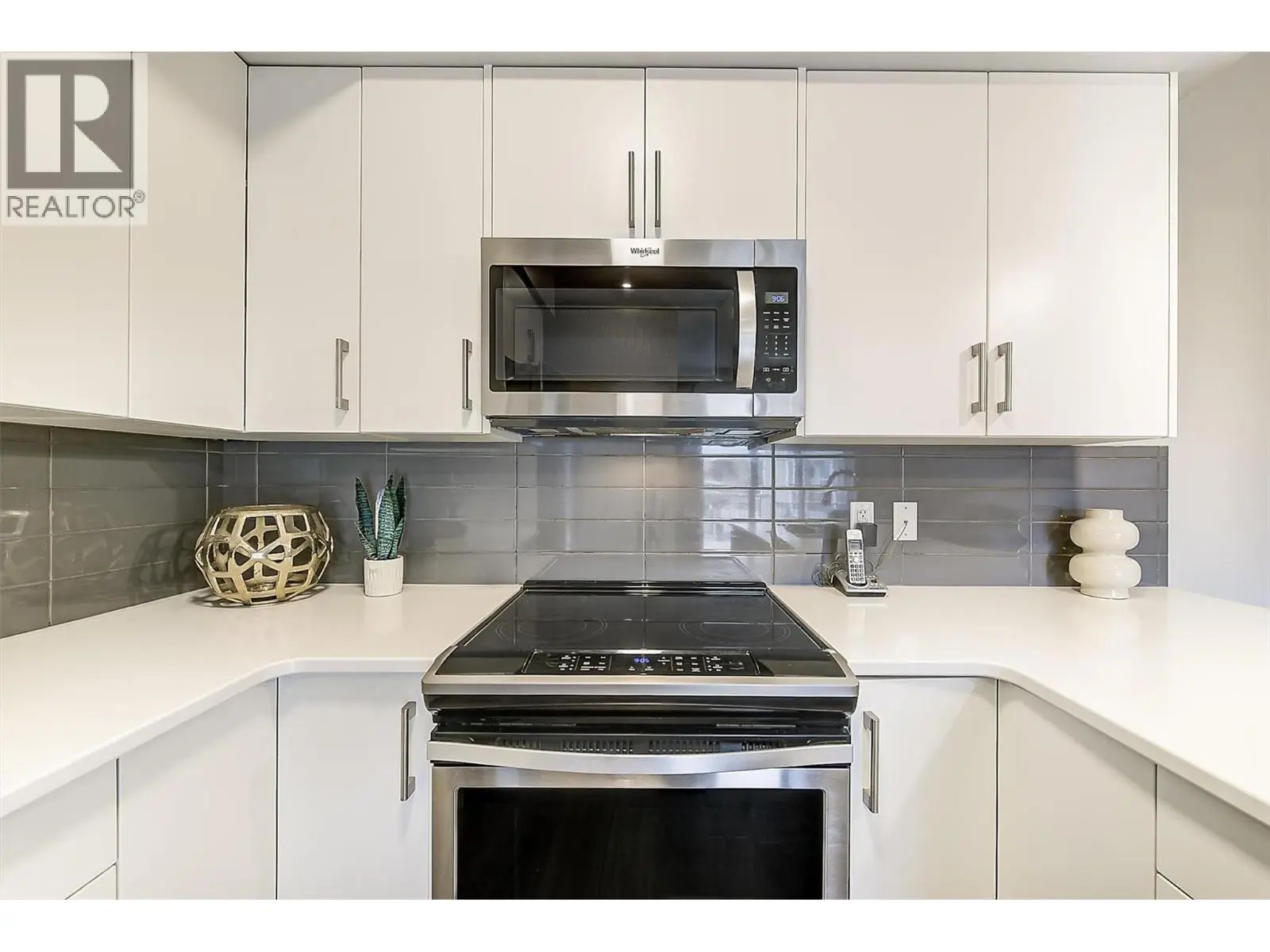 3090 Burtch Road Unit# 201. Kelowna, British Columbia