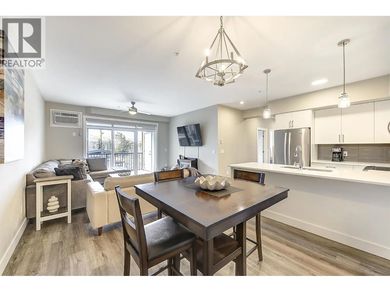 3090 Burtch Road Unit# 201. Kelowna, British Columbia