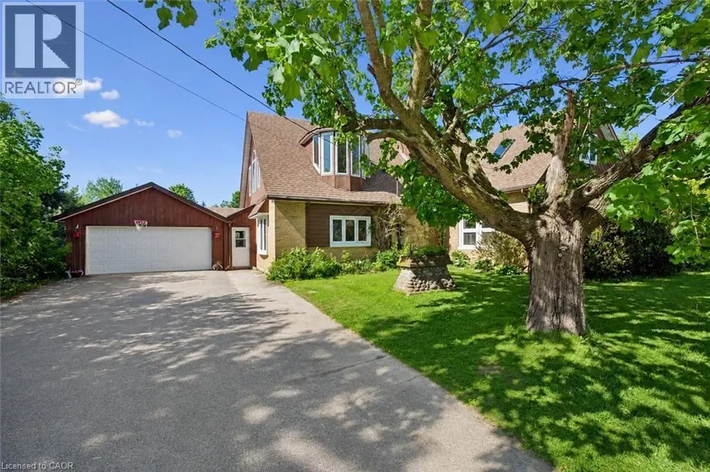 6594 Forestell Road, Puslinch