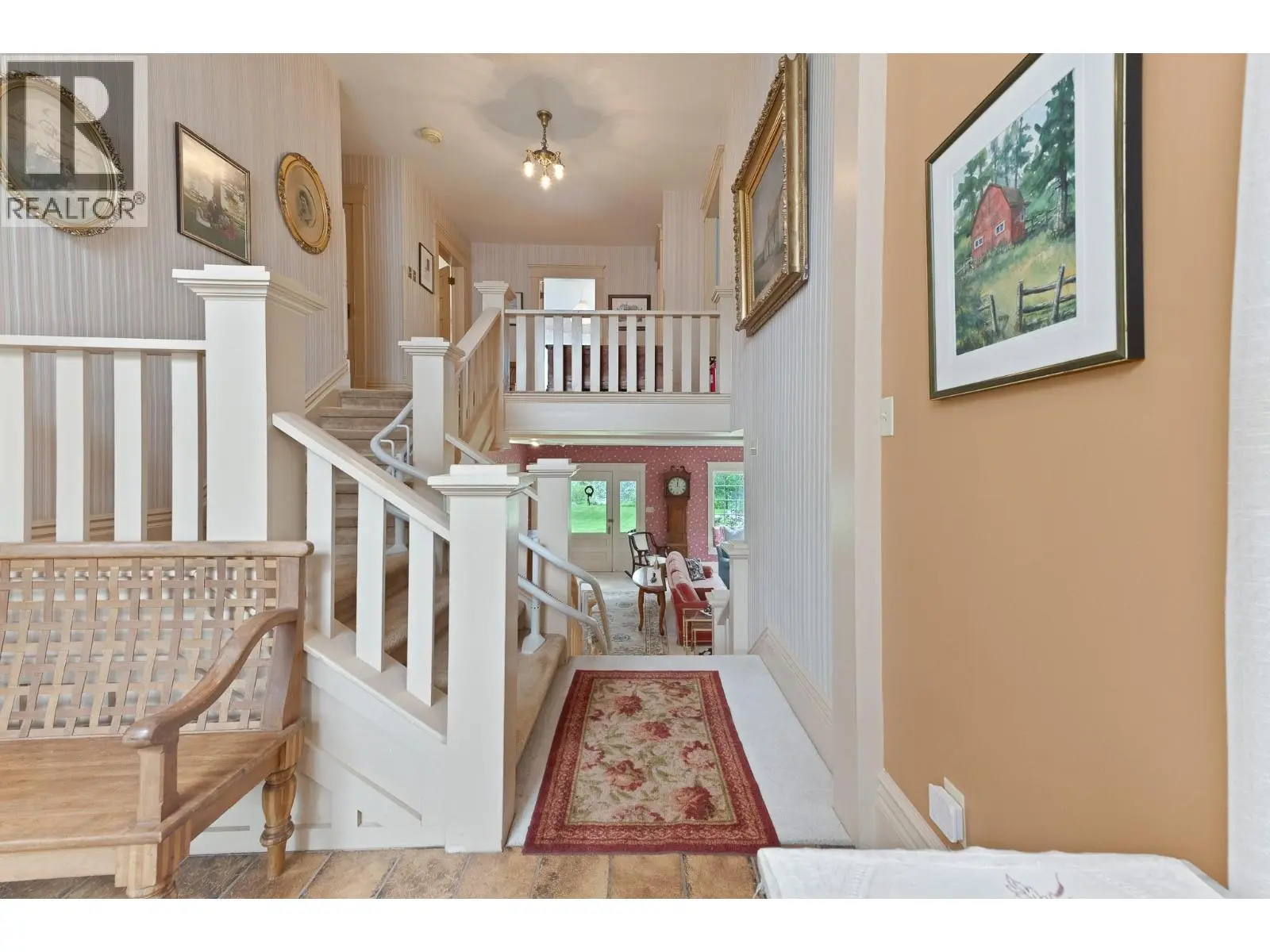 4852-4858 Lakeshore Road. Kelowna, British Columbia