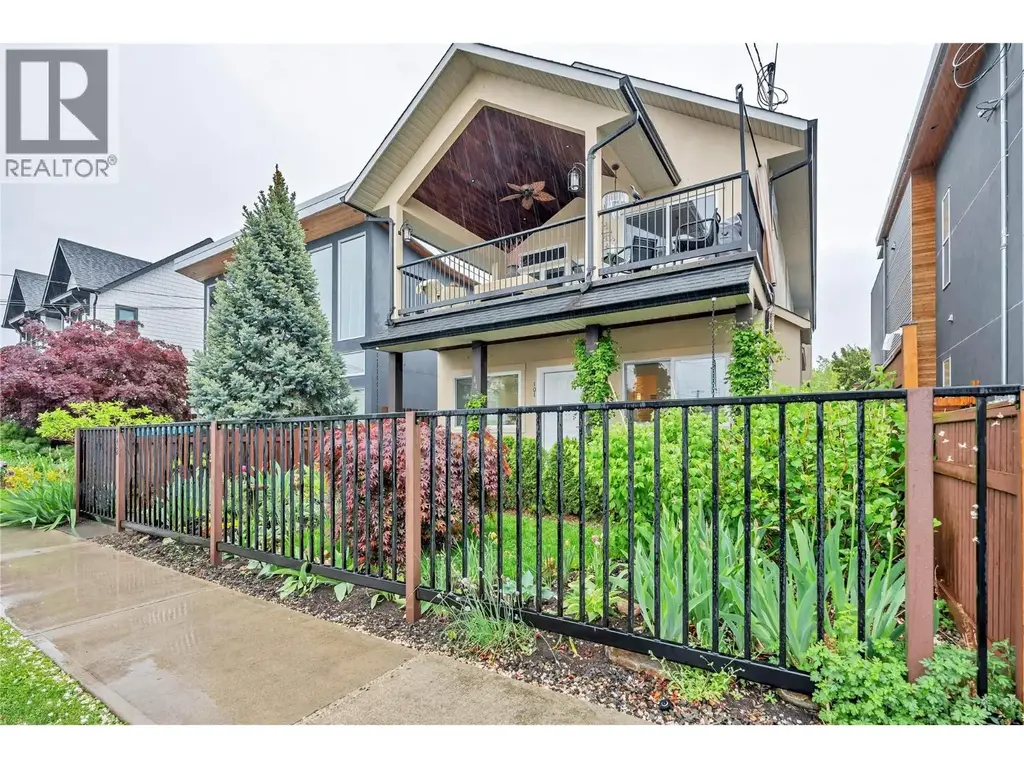 442 Alexander Ave Avenue Unit# 201, Penticton