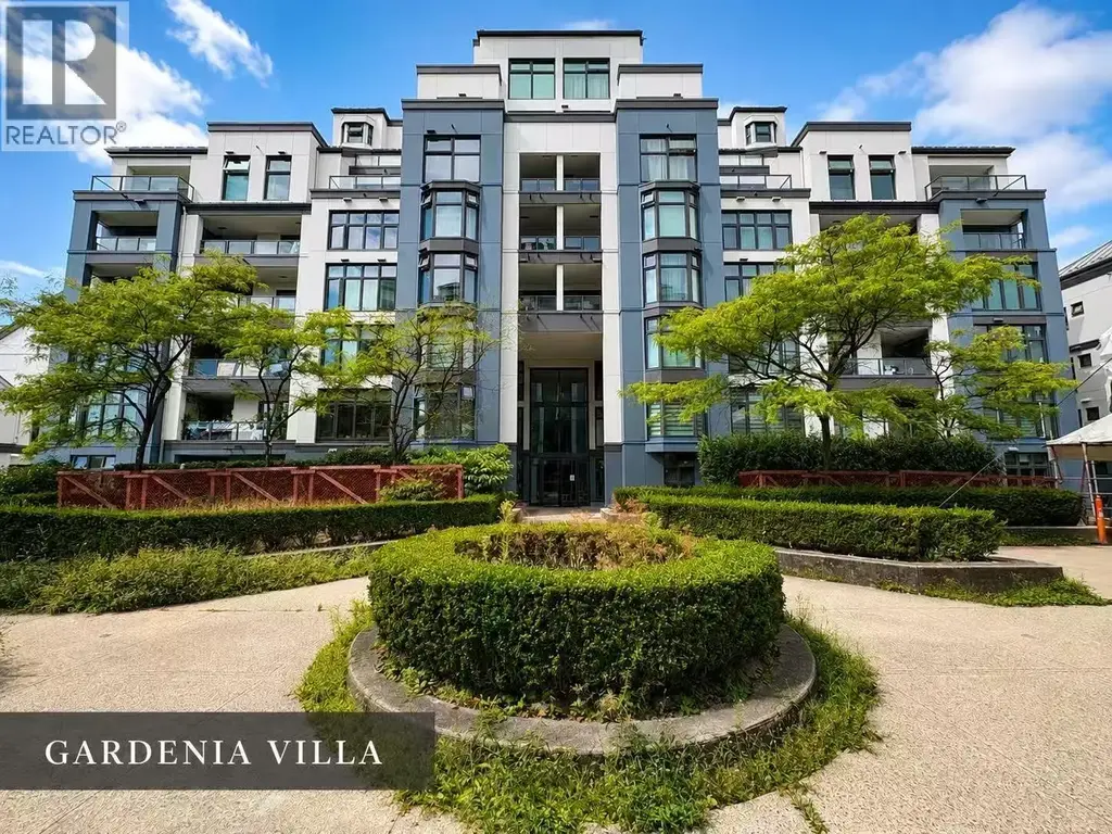 203 2468 E Broadway, Vancouver