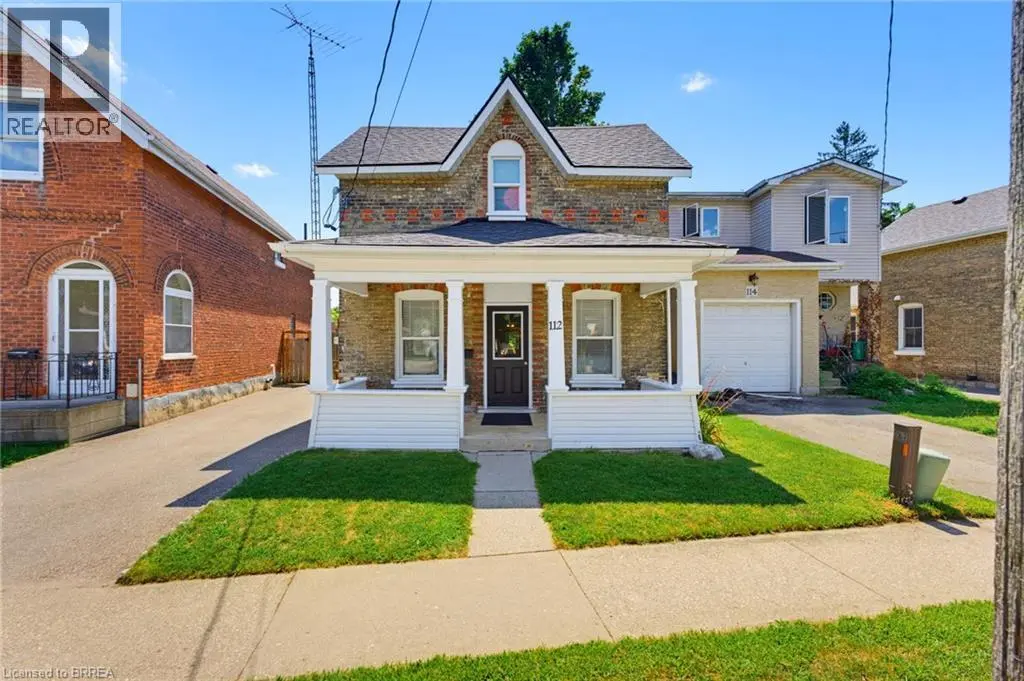 112 Grand River Avenue, Brantford