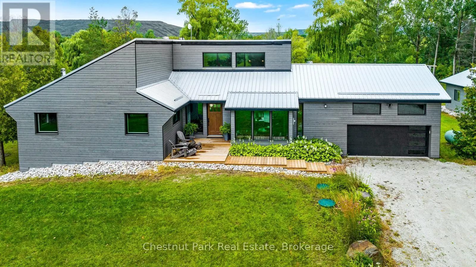 2890 Nottawasaga Conc 10 N, Clearview
