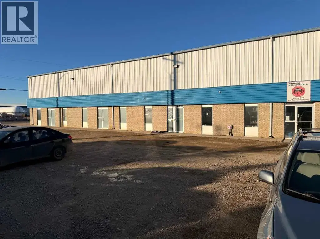 3, 701 Mccool Street, Crossfield