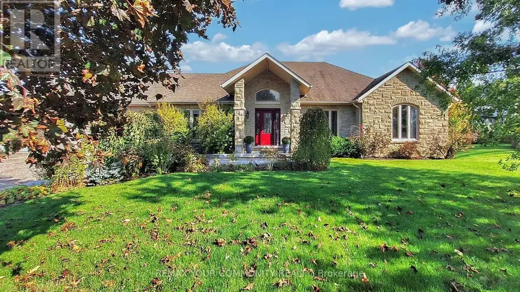 1065 20th Side Road, King (Schomberg)