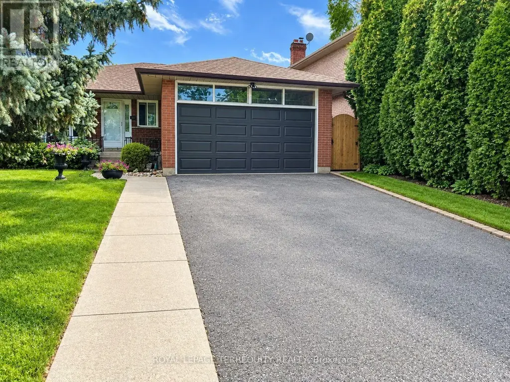 Lower - 896 Fourth Street, Mississauga (Lakeview)