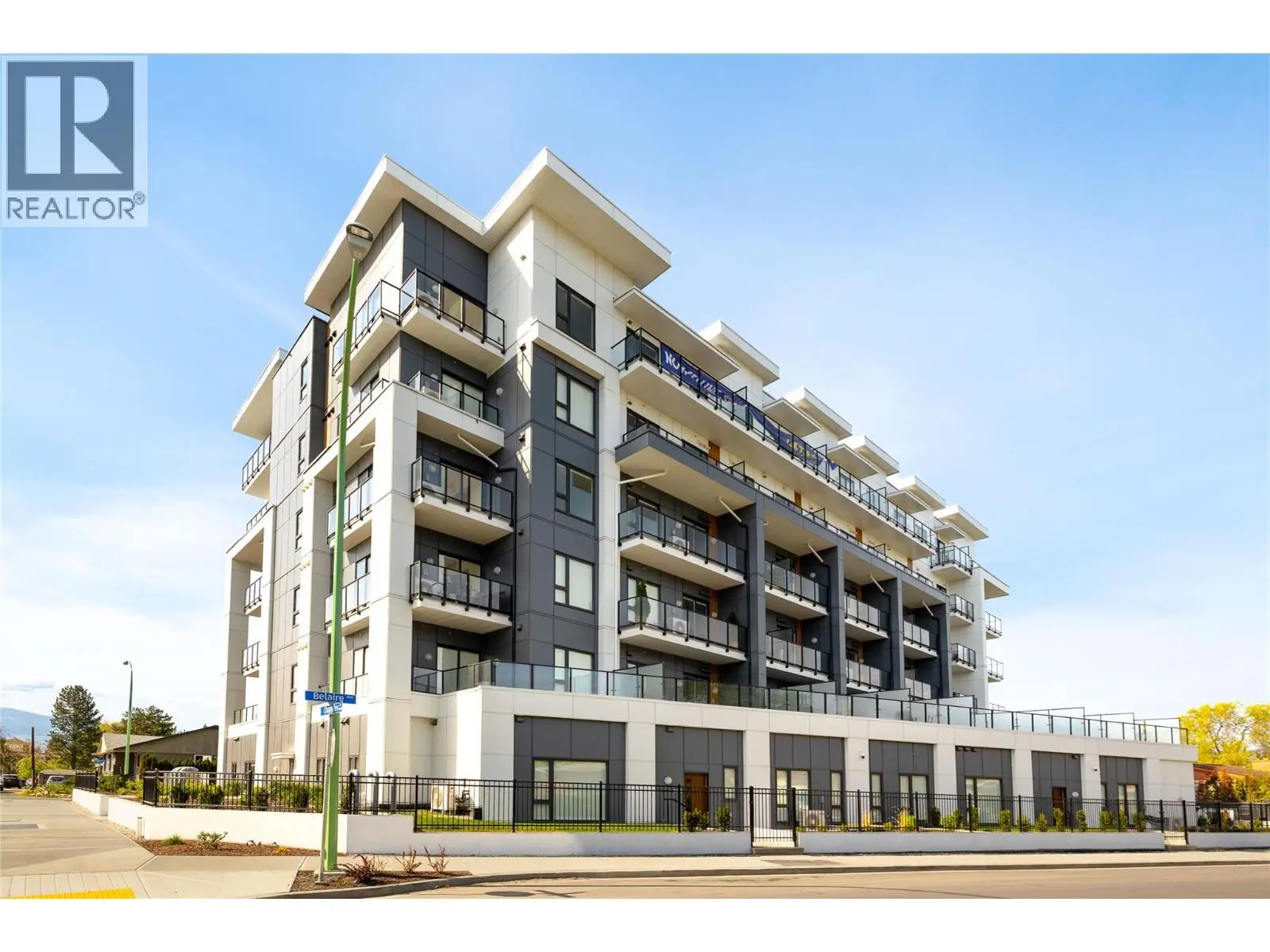 1380 Pridham Avenue Unit# 409. Kelowna, British Columbia