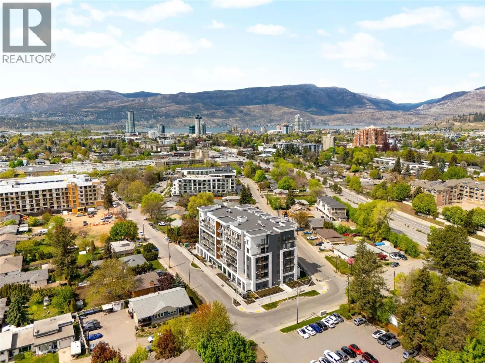 1380 Pridham Avenue Unit# 409. Kelowna, British Columbia