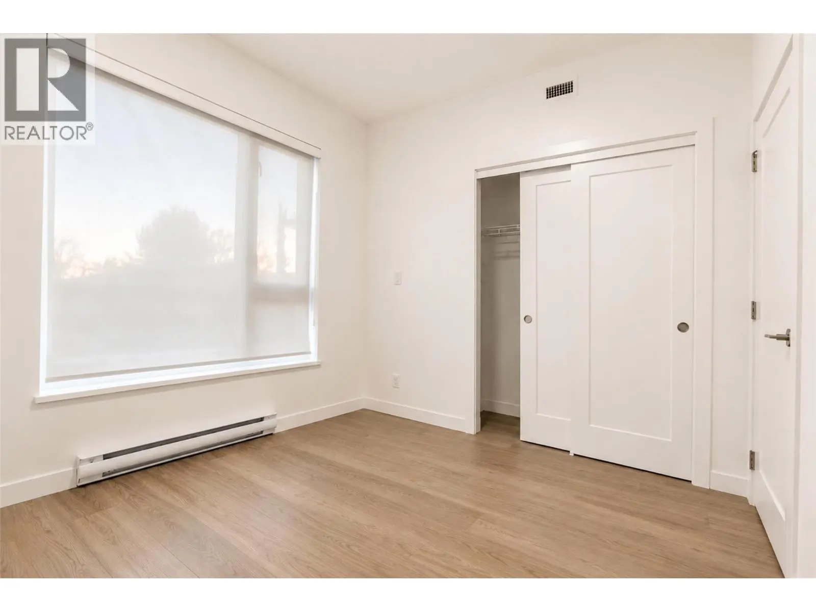 1380 Pridham Avenue Unit# 201. Kelowna, British Columbia