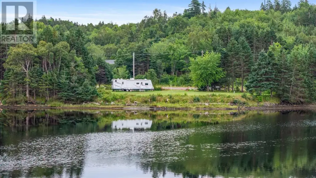7256 Highway #16 Highway, Halfway Cove
