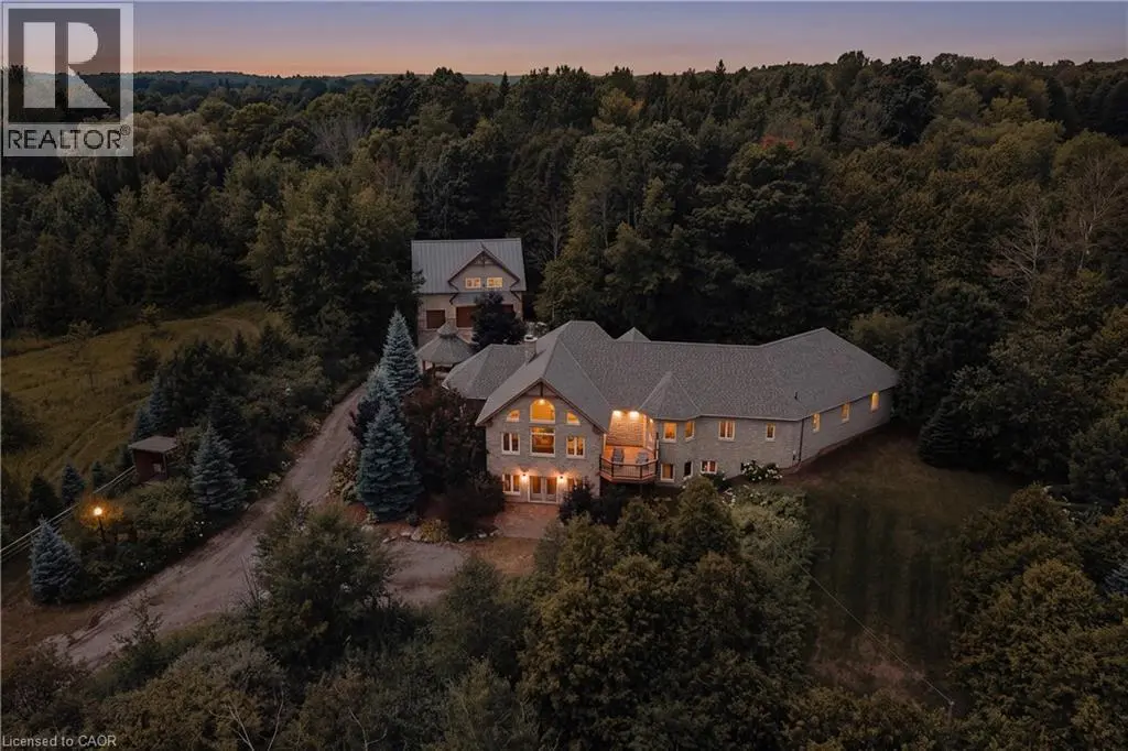 7392 Wellington Road 11, Moorefield