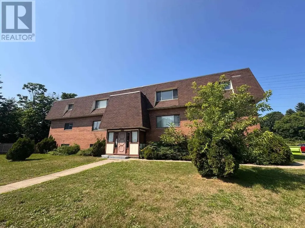 980 Wellington St E, Sault Ste. Marie