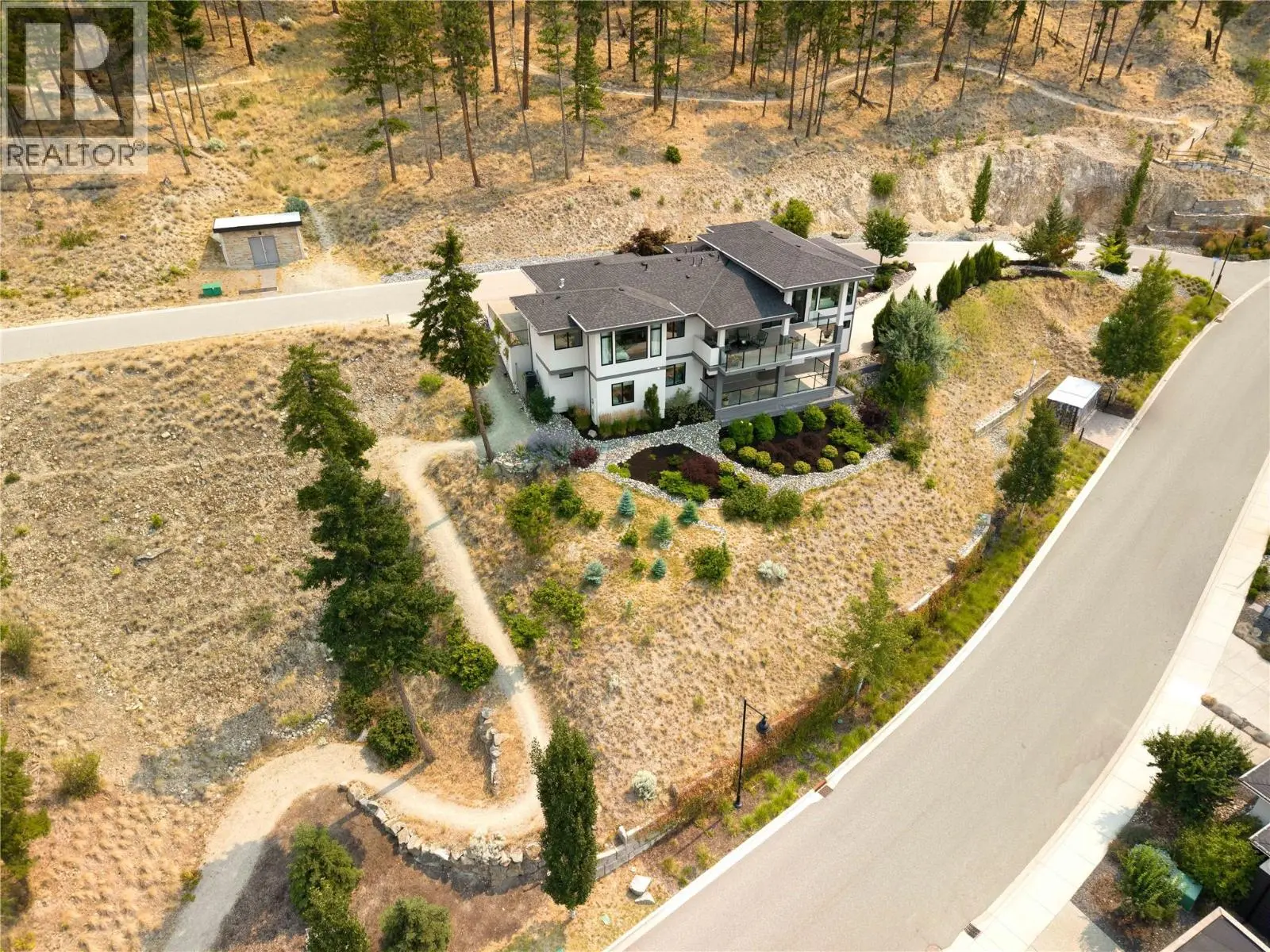 3320 Acacia Lane. Kelowna, British Columbia