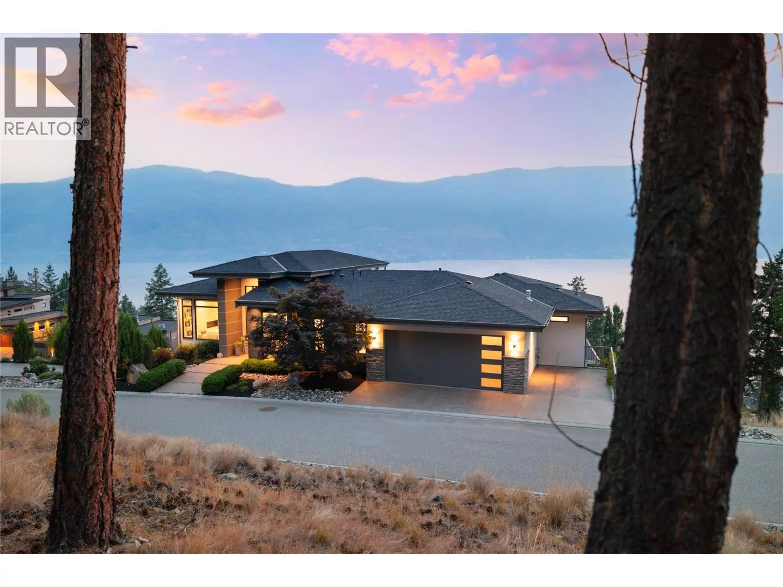 3320 Acacia Lane. Kelowna, British Columbia