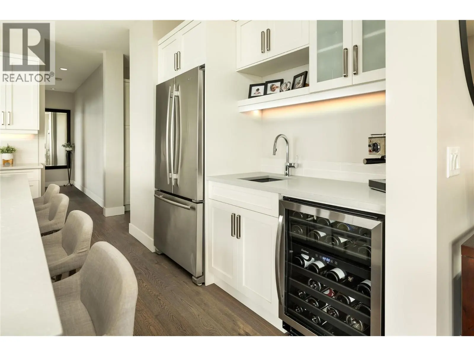 3320 Acacia Lane. Kelowna, British Columbia