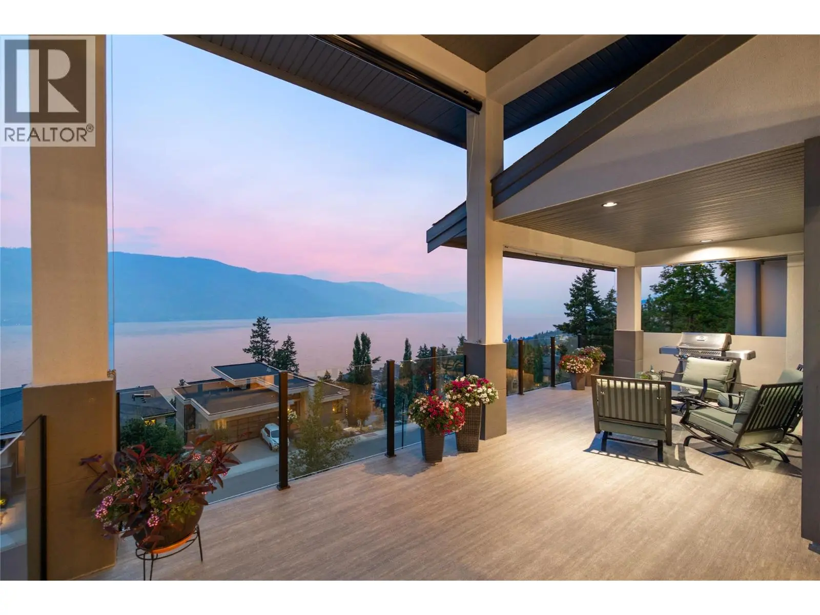 3320 Acacia Lane. Kelowna, British Columbia