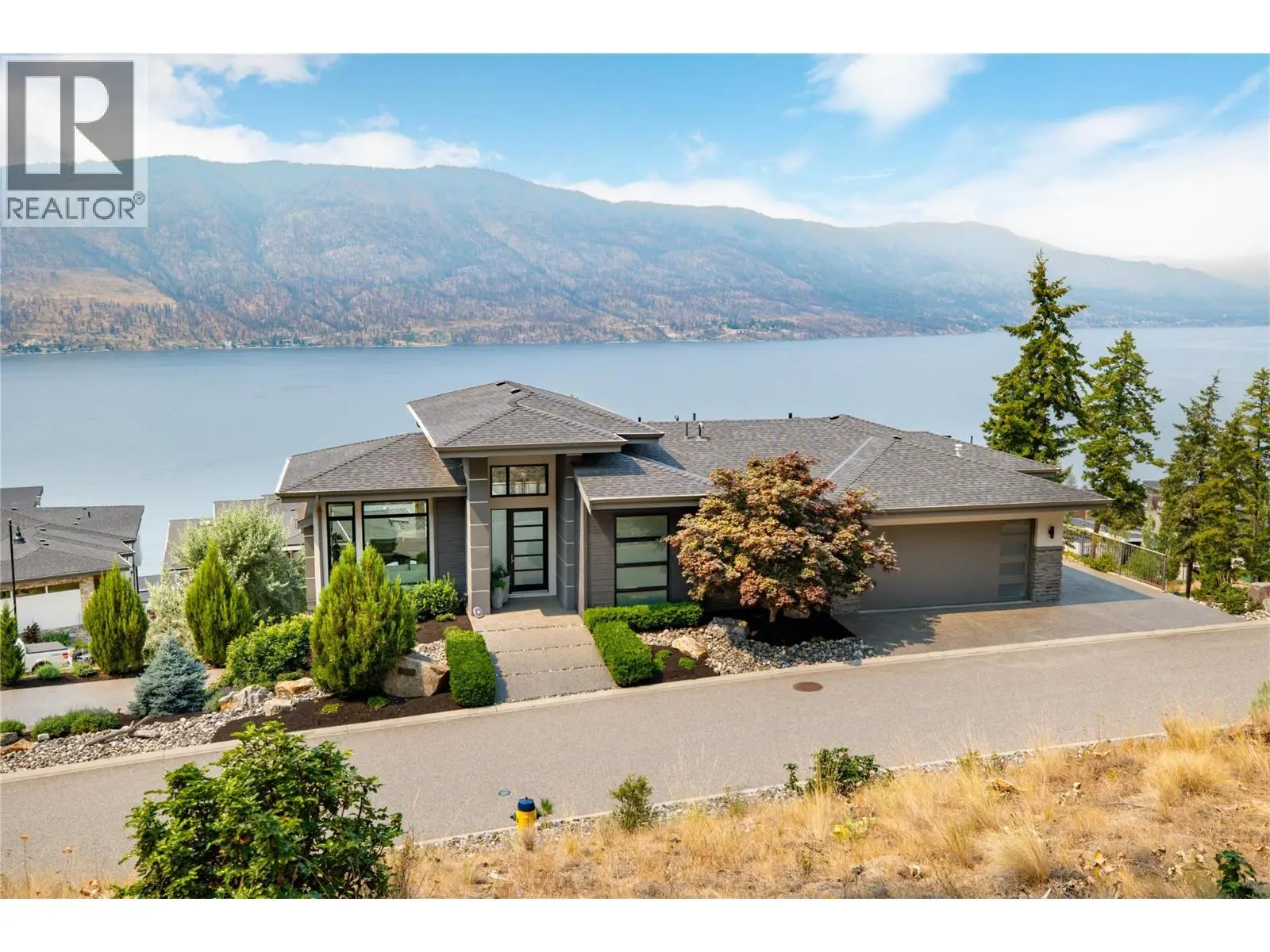 3320 Acacia Lane. Kelowna, British Columbia